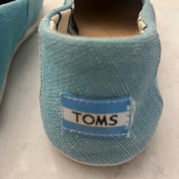 TOMS Women’s Light Blue Slip-On Loafers - Picture 3 of 6
